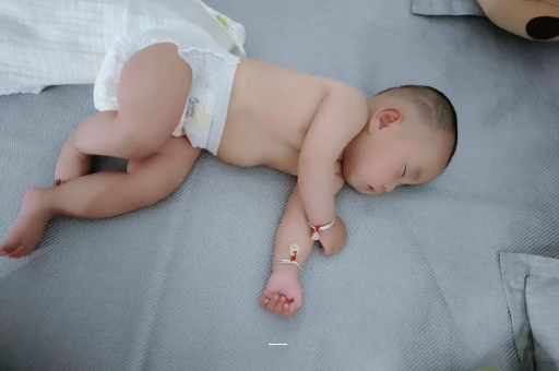 莱阳三个月宝宝头围